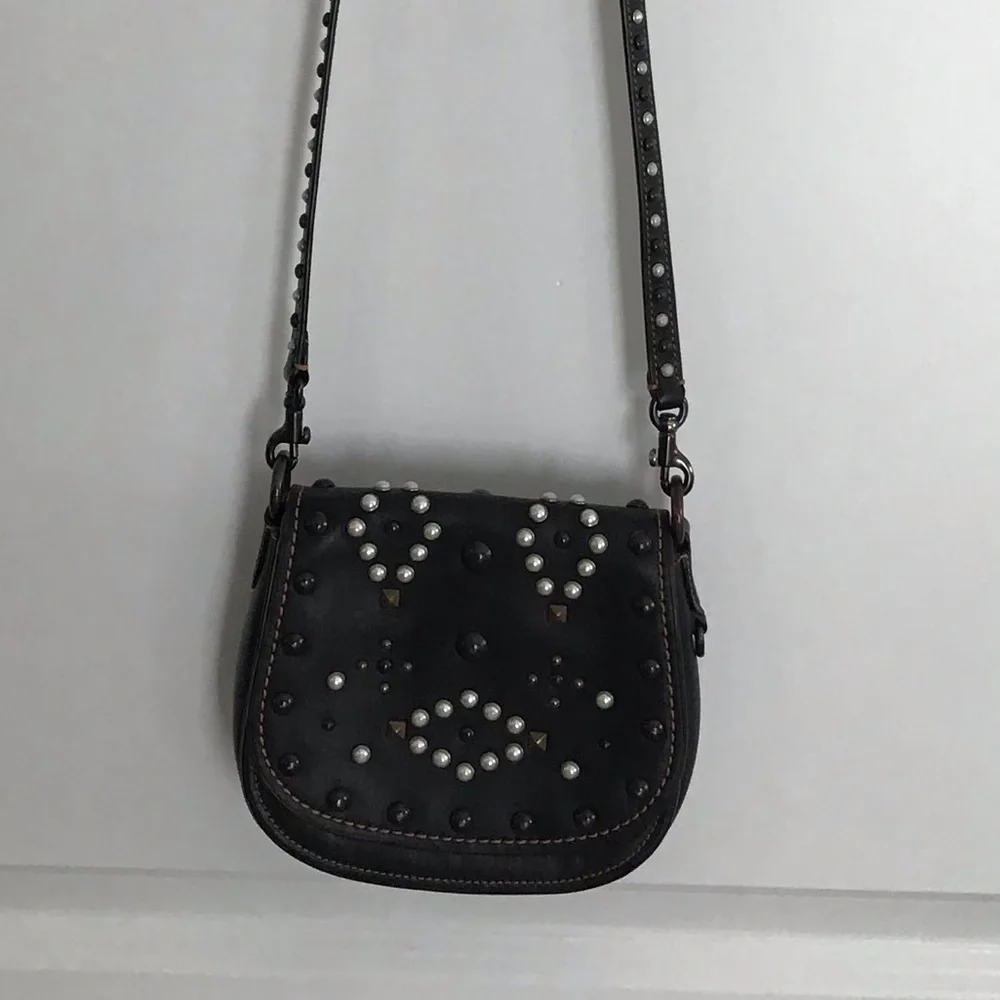 Coach 1941 Saddle 23 Crossbody bag Western Rivets Studs Black Leather - Picture 2 of 8